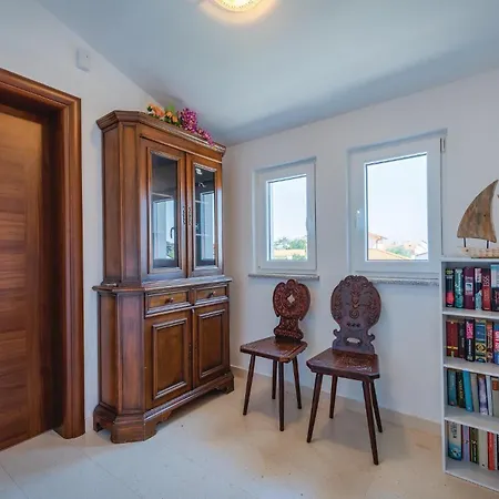 בית נופש Valbandon I