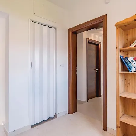 בית נופש Valbandon I